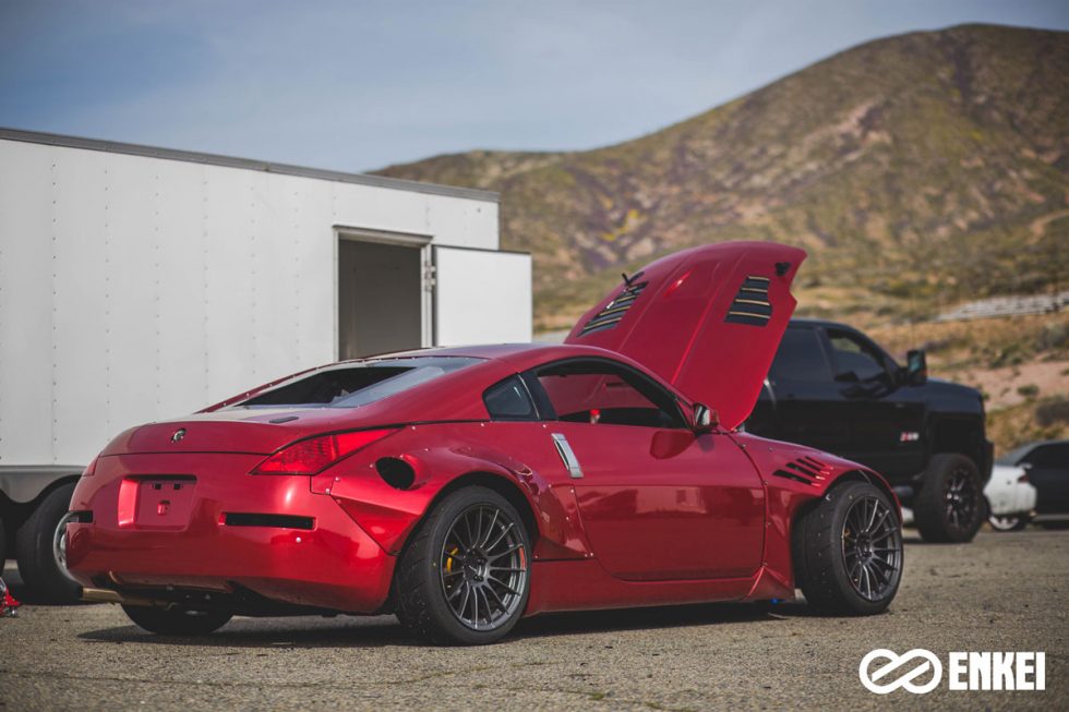 Video: TJ Hunt Drift 350Z on Enkei RS05RR | Enkei Wheels